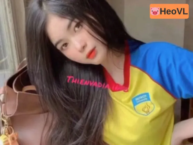 Clip làm tình với nữ học sinh hutech mông bự