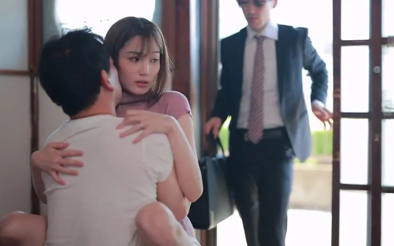 Khi bố chồng là kẻ từng quấy rối tình dục người tình của con trai hồi còn sinh viên