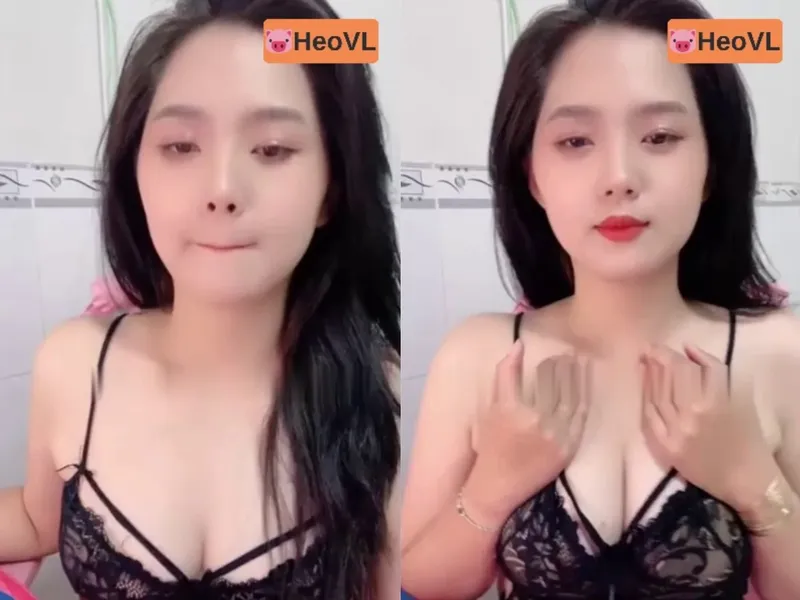 Tình nhân răng khểnh khoe cậu bé tròn trắng