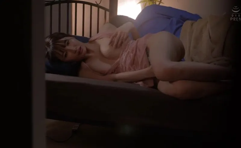 đưa cấp trên say xỉn về nhà, cậu nhân viên trúng độc đắc húp được cô vợ sếp xinh dâm