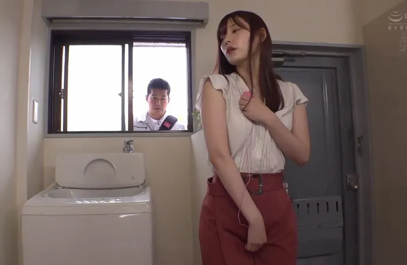 Bị người chồng hờ hửng bà xã phang với anh kỹ thuật chung cư đến mang bầu